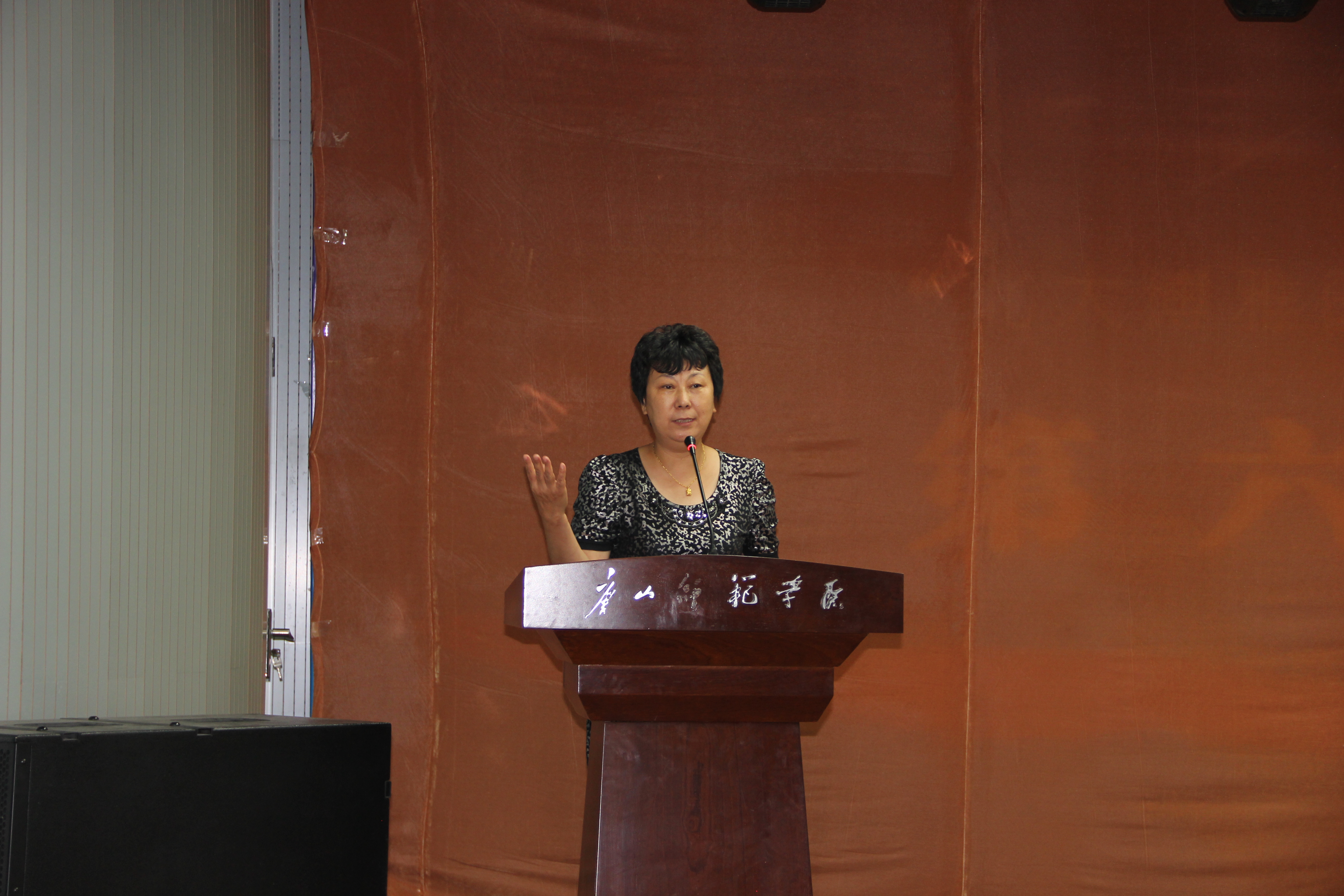 w88win官网举行2014年诚信演讲暨诚信考试教育活动