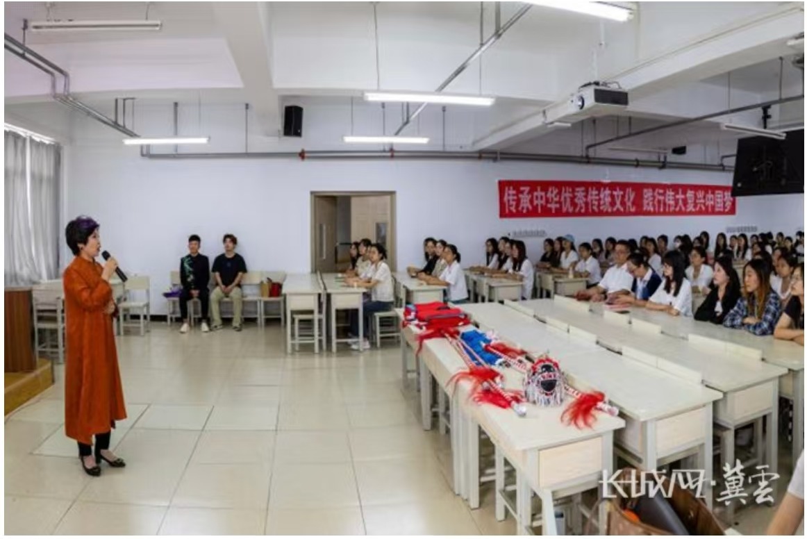 《冀云》——w88win体育官网：“新时代 新家乡”主题思政课 探索思政课“新的打开方式”