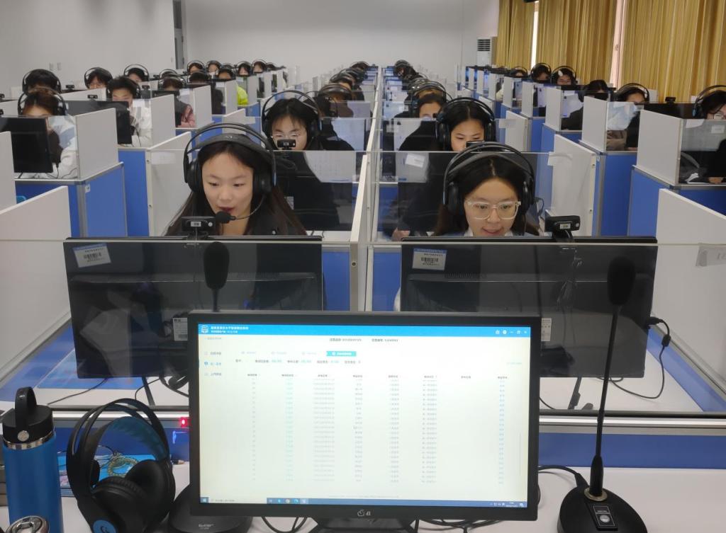 w88win官网圆满完成2024年秋季国家普通话水平测试工作
